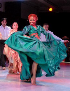 *Hitian traditional dance (African)